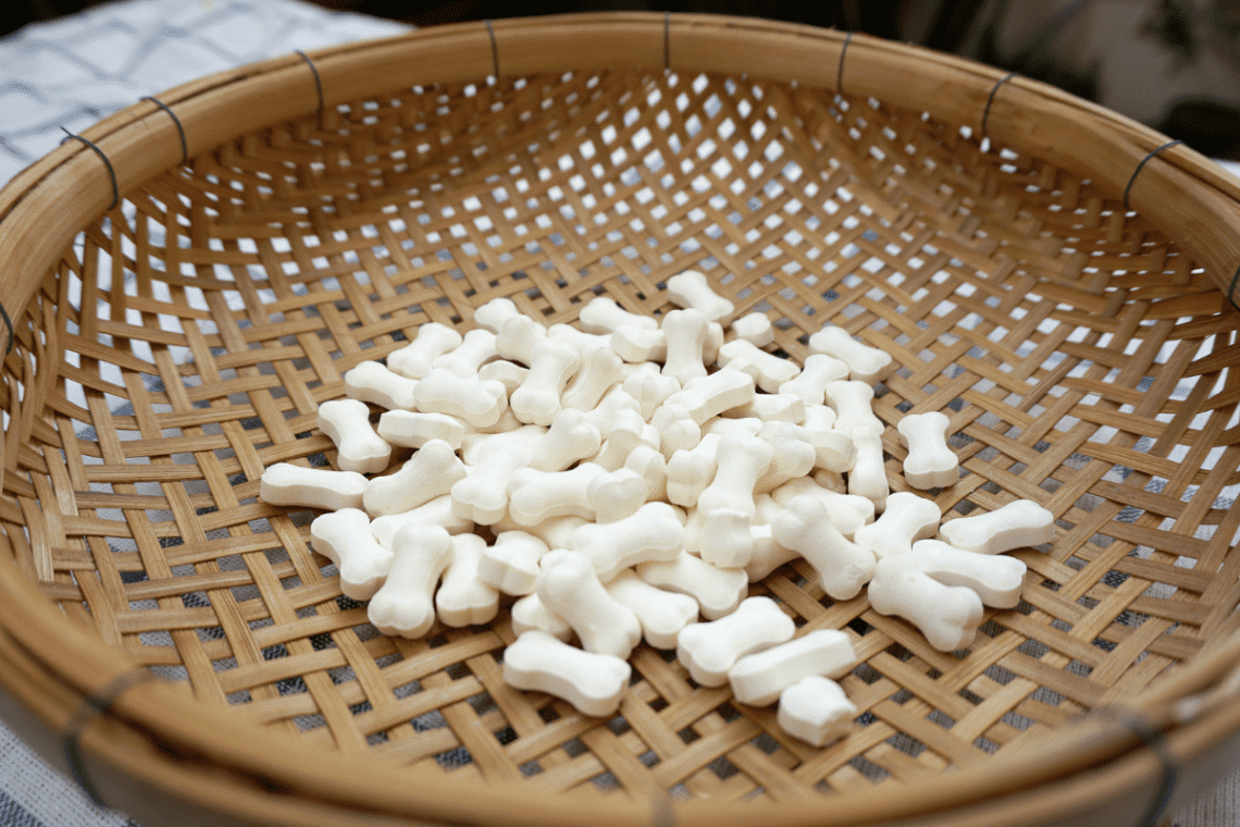 Are Milk Bones Bad For Dogs? (Detailed Review) Dog Food Smart