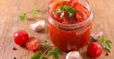 Can Dogs Eat Tomato Sauce (Ingredients To Watch Out For!)
